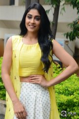 Regina Cassandra At Jyo Achyutananda Movie Success Meet